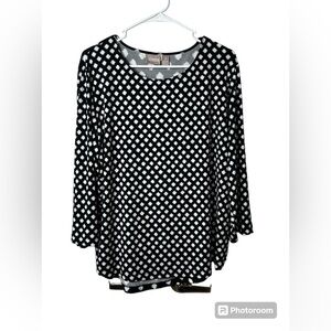 Chico's Women's Black & White Rounded Neckline 3/4 Length Sleeve Blouse Size‎ XL